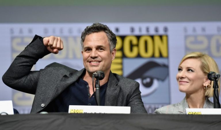 Mark Ruffalo celebra el 5º aniversario de Vengadores: Infinity War con el vídeo tendencia perfecto de TikTok