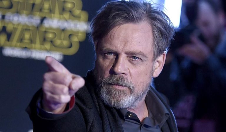 ¡Para llorar! Así se despide Mark Hamill del Halcón Milenario [VIDEO]