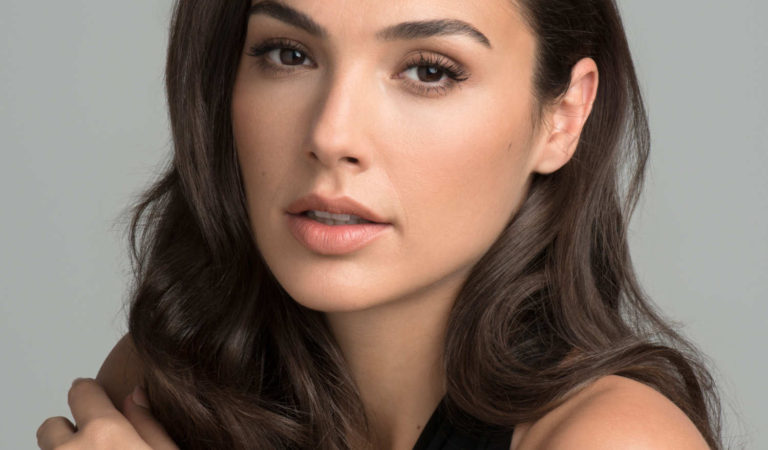 Gal Gadot está en boca de todos por un tweet luego de la muerte de Stephen Hawking ?