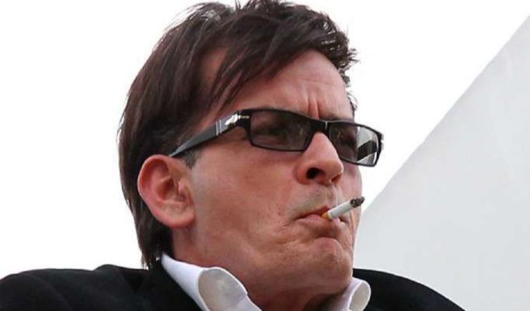 Charlie Sheen denunció a una prostituta que lo extorsionaba