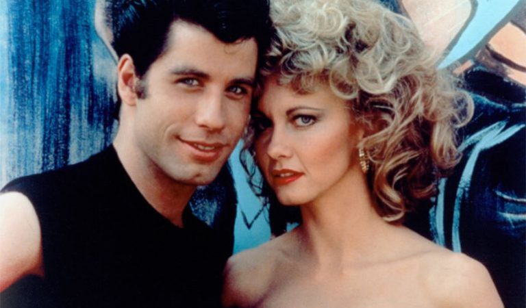 “Racista, sexista y homofóbica”: Piden cancelar Vaselina, un clásico del cine contemporáneo ??