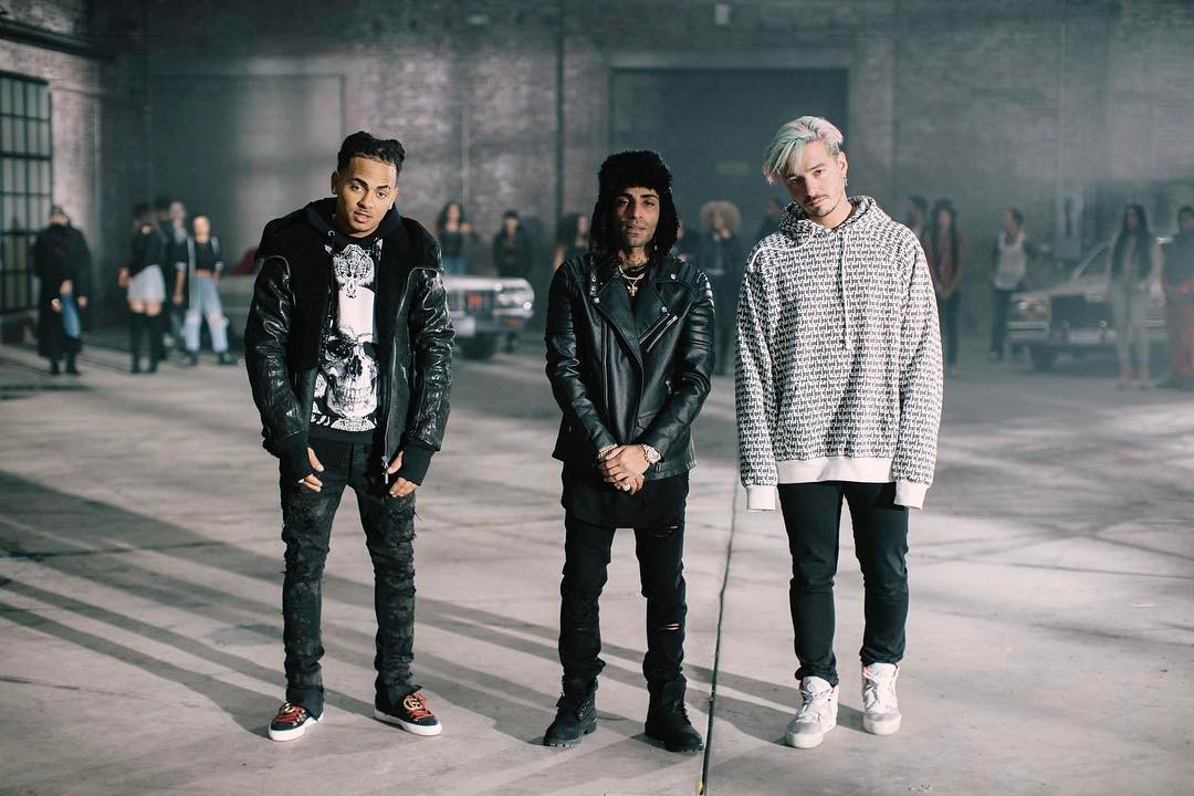 j balvin ozuna latin american music awards