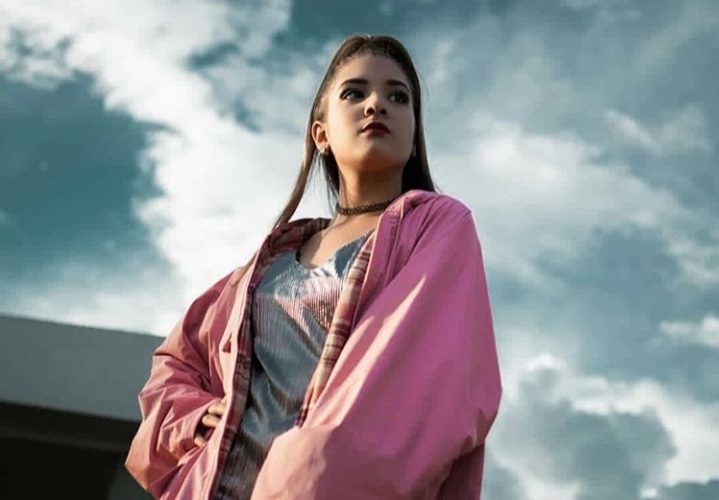 Valeria estrenó "Me Gustas"