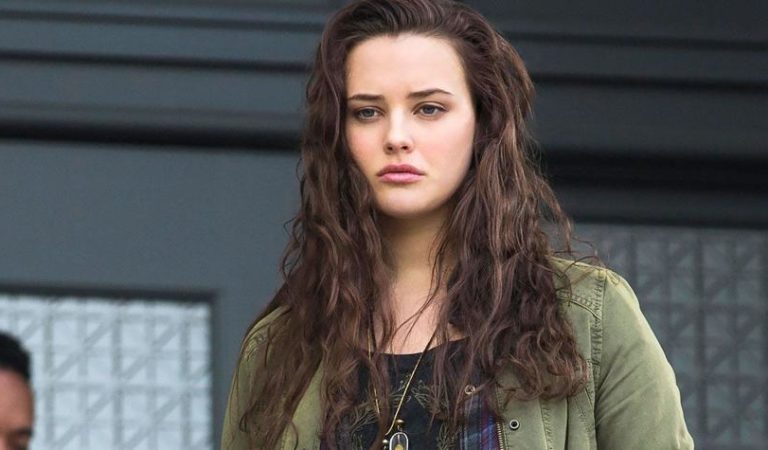 Katherine Langford es la protagonista de «Maldita», la nueva serie de fantasía de Netflix