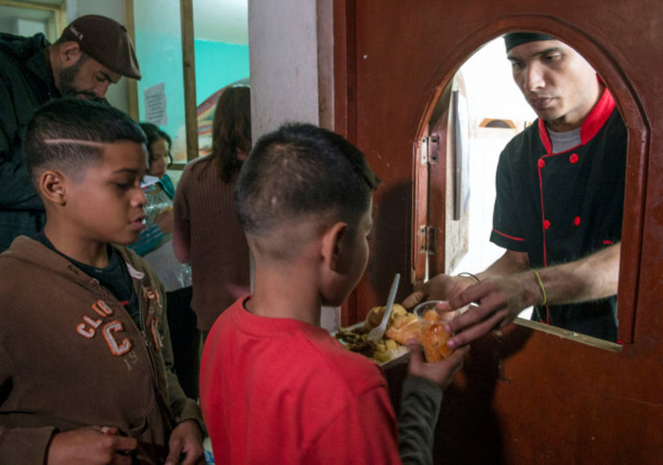 Sin Fronteras Angelina Jolie