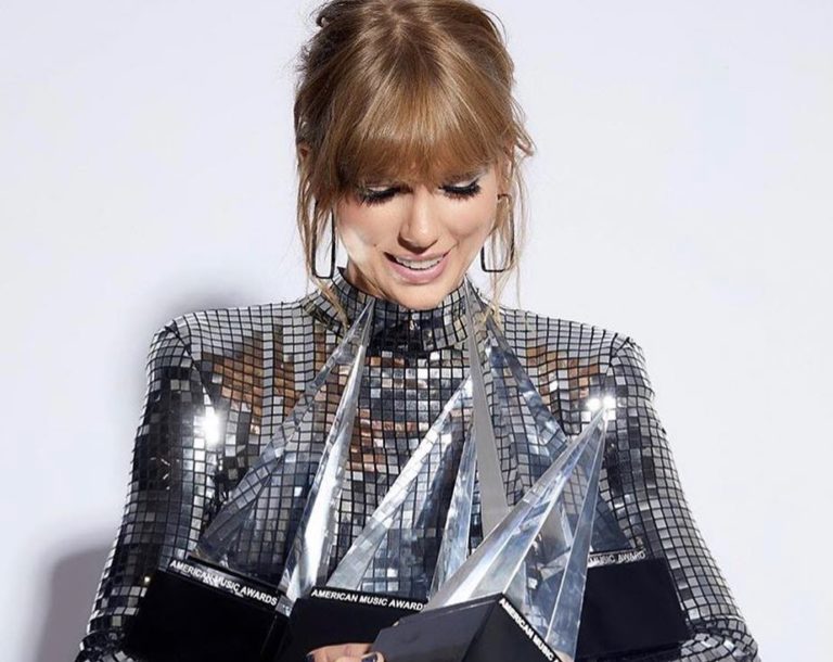 taylor swift american music awards 2018