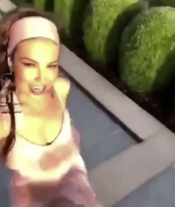 thalia me oyen me escuchan