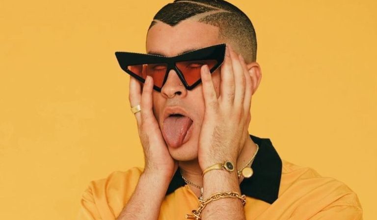 Bad Bunny publicó una foto desnudo y sus fanáticas enloquecen ??