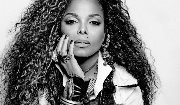 Janet Jackson es incluida en el Salón de la Fama del Rock And Roll