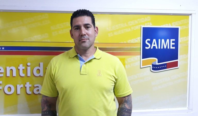 Álex Cabrera también fue al Saime y lo atendieron de maravilla ?