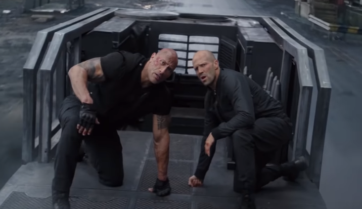 El nuevo tráiler de Hobbs & Shaw está lleno de acción, riesgo y de un «superman negro»