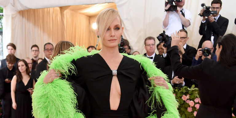 Amber Valletta