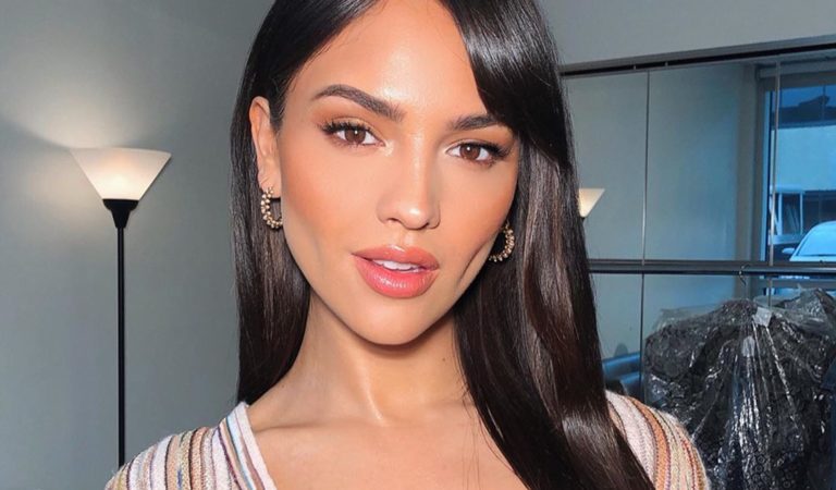 Eiza González protagonizó polémico beso con actriz británica