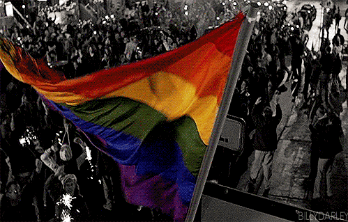 Celebraron la salida del clóset de su hijo con un «Gayceañera»