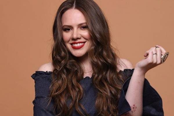 Nació el segundo hijo de la vocalista de Jesse y Joy junto a su esposa