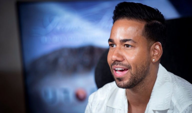 En la vagina… ahí se tatuó una fanática el nombre de Romeo Santos??
