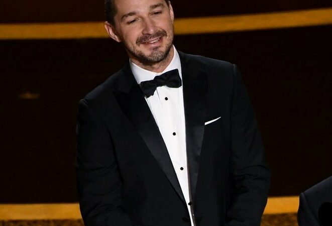 Shia LaBeouf es una diosa griega en las fotos del set de Megalópolis de Coppola