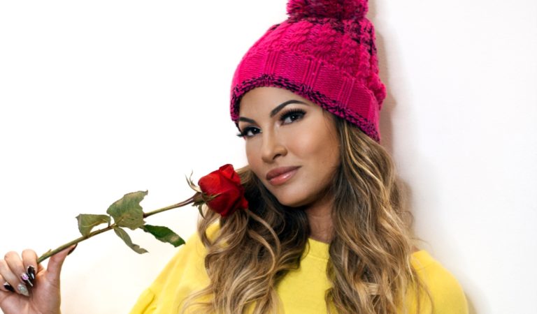 «Forgive me»: Mía Queen lanzó nuevo sencillo ??