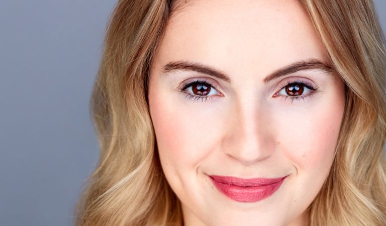 Desde Broadway: Bettina Lobo entre los venezolanos que dejan en alto el nombre de Venezuela ???