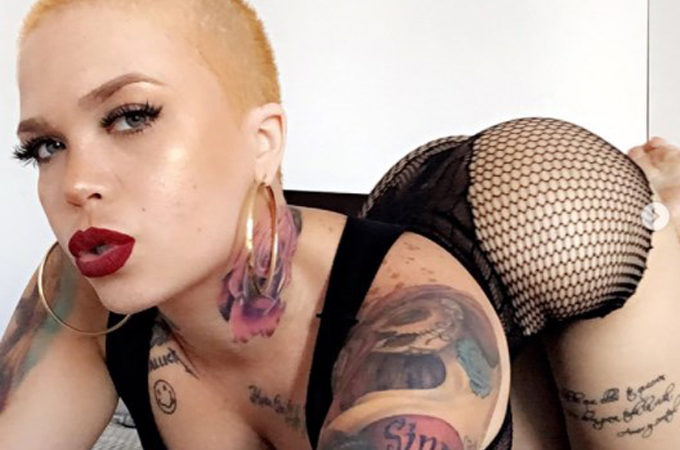 Instagram le cerró la cuenta a Jennifer Aboul por publicar fotos subidas de tono