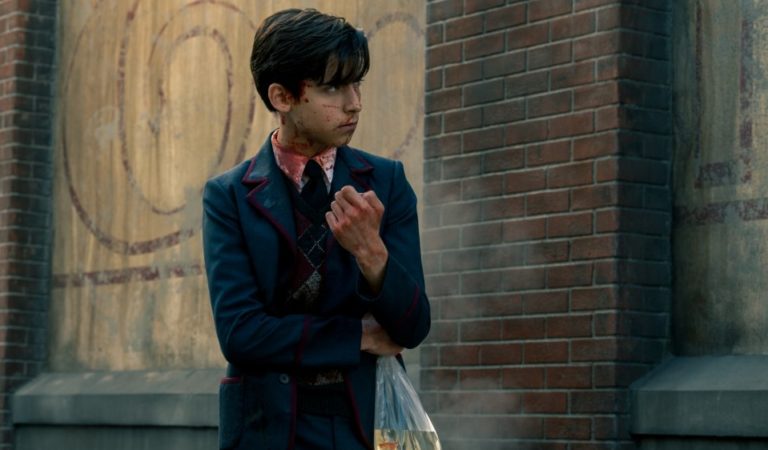 The Umbrella Academy: Crean campaña para que Aidan Gallagher «Cinco» sea el nuevo Robin