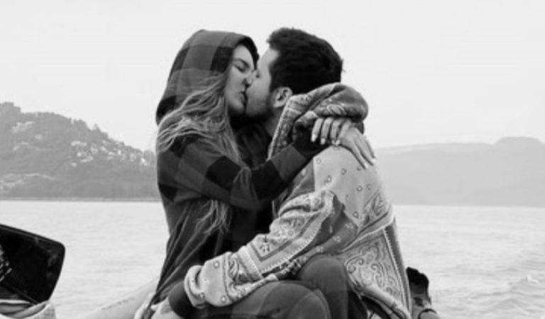 ¡Sigues juntos! Los mensajes de amor entre Belinda y Christian Nodal desmienten su ruptura [CAPTURAS]