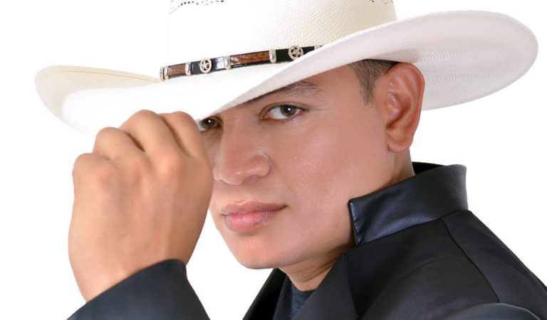 Jhon Onofre presenta «Aleación», su nuevo EP