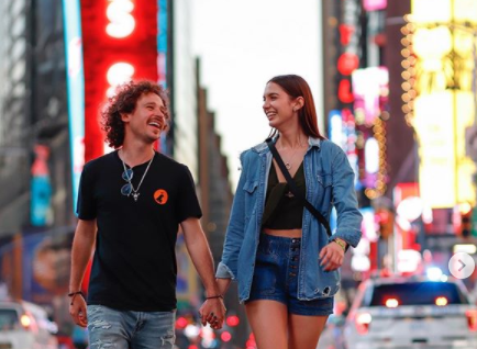 Luisito Comunica tiene nueva novia: Es hermosa, está buenísima y es venezolana
