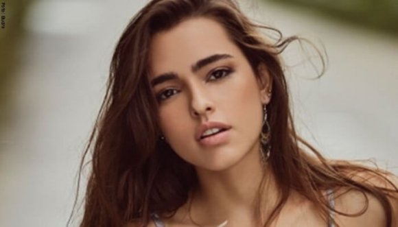 Lucy Vives compartió una foto sin ropa íntima por una buena causa ??