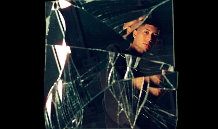 Kris Floyd lanzó «Cero» con la premisa de «no confiar en todas las personas» ??