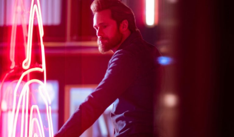 The Stand: Alexander Skarsgård capta la atención de todos en la nueva serie de Stephen King