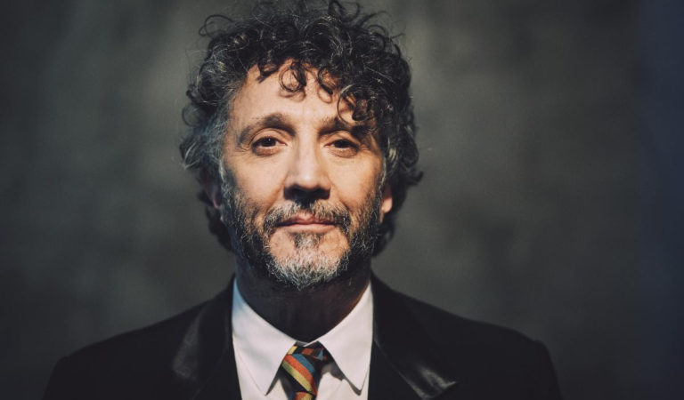 «La conquista del espacio» Fito Páez se prepara para brindar su primer concierto virtual global ??