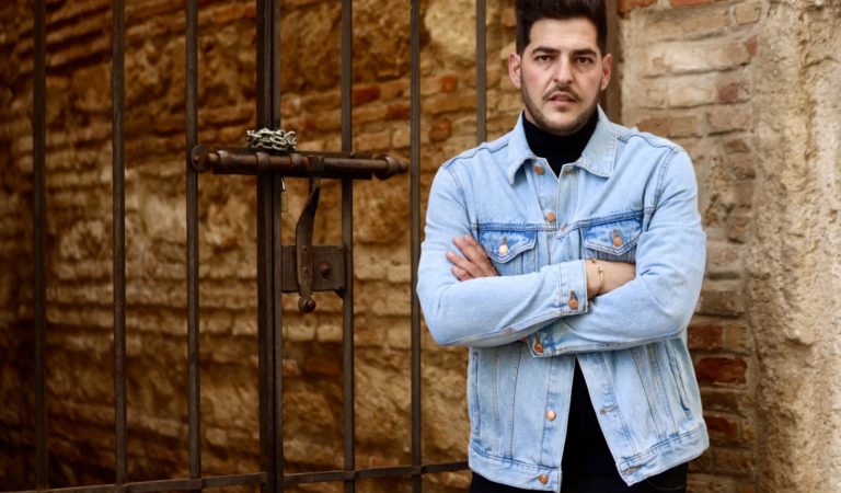 Antonio Caballero: De vigilante de supermercado a la revista Forbes ???