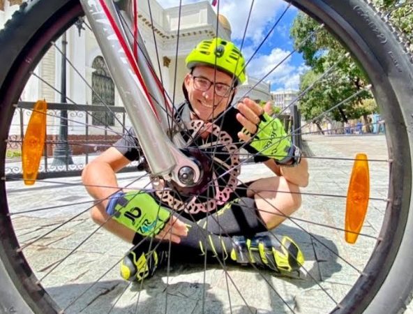 José Vicari explicó los beneficios del ciclismo para los adultos ???