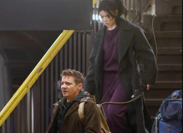Ojo de Halcón: Filtran fotos del rodaje se la serie confirman Haile Steinfeld como Kate Bishop