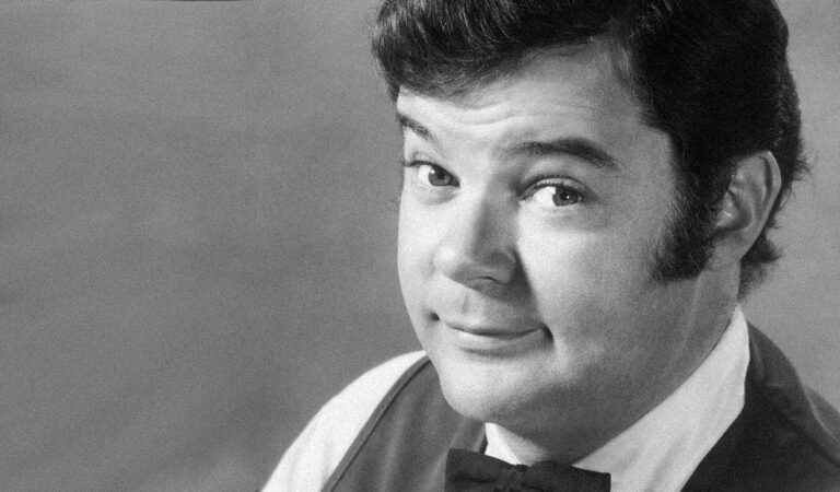 Sin detalles: Warren Berlinger, actor del seriado «Happy Days» murió a sus 83 años ??