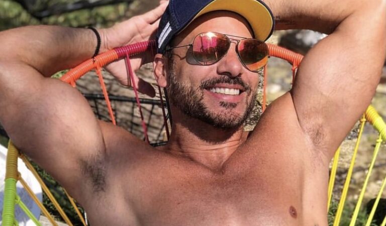 Juan Carlos García presumió su tonificado cuerpo para celebrar sus 50 años ????‍?