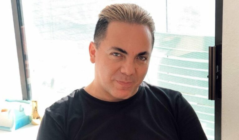 ¡En evidencia! Los secretos más oscuros de Cristian Castro han sido revelados por su exnovia [+Excremento y desconfianza] ??