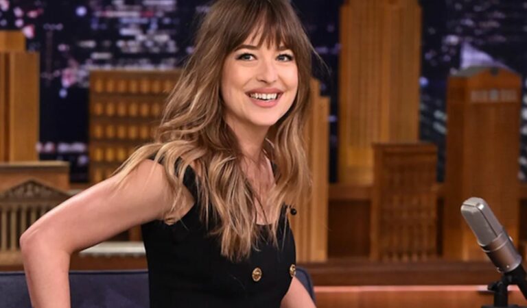 Dakota Johnson reveló que se ha hecho 11 tatuajes, aunque «no soy fanática de ellos» ??