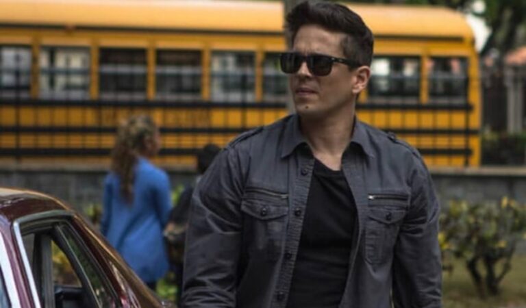 Esperando que aprecien su interpretación: Damián Genovese es el rockstar de «Eneamiga» ⭐?