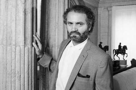 Cierra el histórico News Cafe de Miami Beach, favorito de Gianni Versace ?☕