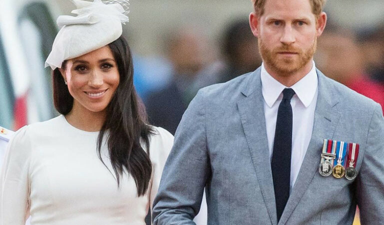 Meghan Markle y el príncipe Harry están siendo acusados de beneficiarse por sus títulos reales ??