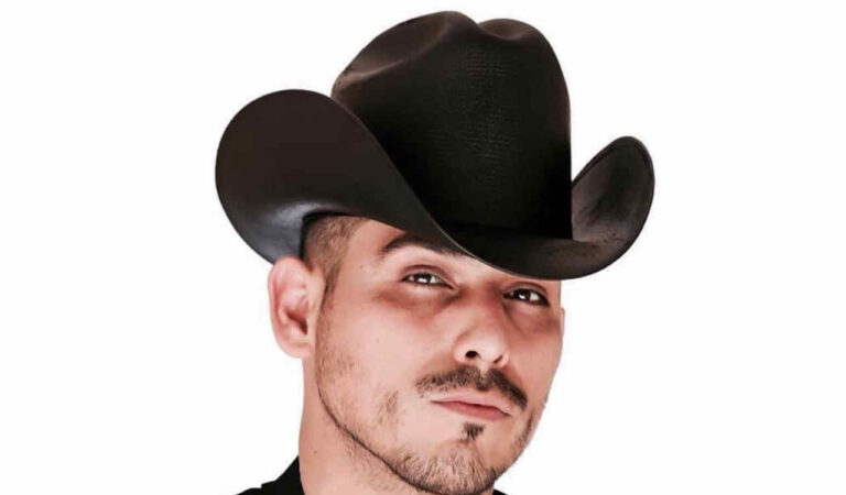 ¿Será que lo logra? Espinoza Paz se hará una cirugía estética para parecerse a Brad Pitt ??