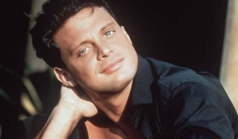 Ya está en preventa: Las diferentes facetas de Luis Miguel plasmadas en el libro «Oro de Rey» ??