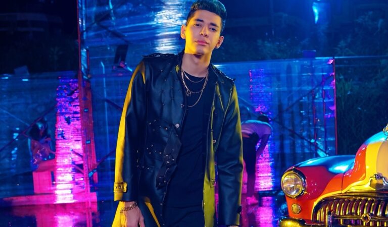 ¡En la cima! Mota se posiciona en el #1 del Record Report