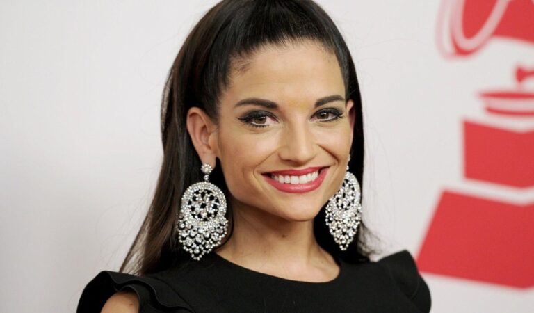 Con la mejor actitud: Natalia Jiménez se burla de quienes dicen que ella está en bancarrota ??