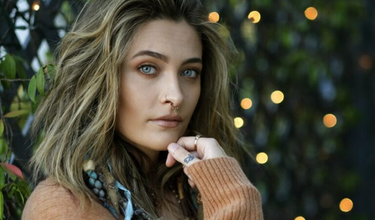 «Tenemos muchas experiencias similares»: Paris Jackson se comparó con Paris Hilton ??