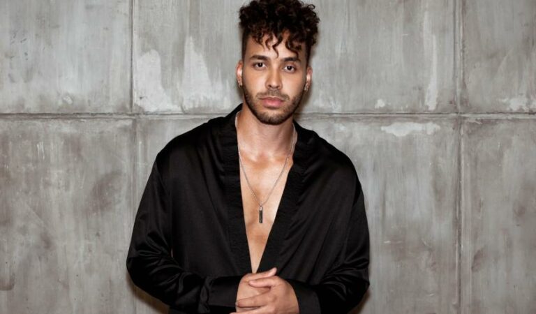 Prince Royce ha estado perdiendo anticuerpos tras haberse contagiado de coronavirus ??