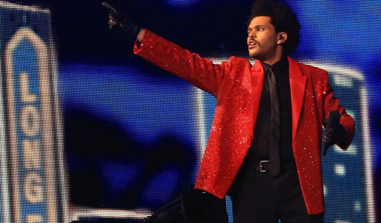 Los memes de The Weeknd están mucho mejor que su presentación en el Super Bowl 2021