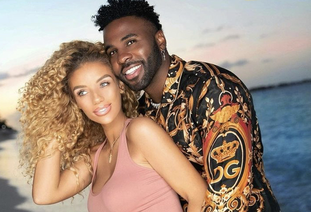 Jason Derulo anunció que tendrá su primer hijo con su esposa Jena Frumes